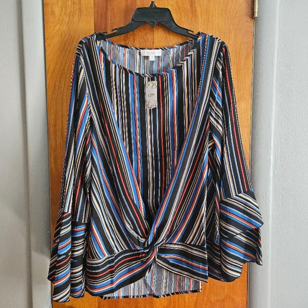NWT-Ladies Plus Size Suzanne Betro Striped Blouse-Size 3X